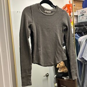 LIKE NEW We The Free Long Sleeve